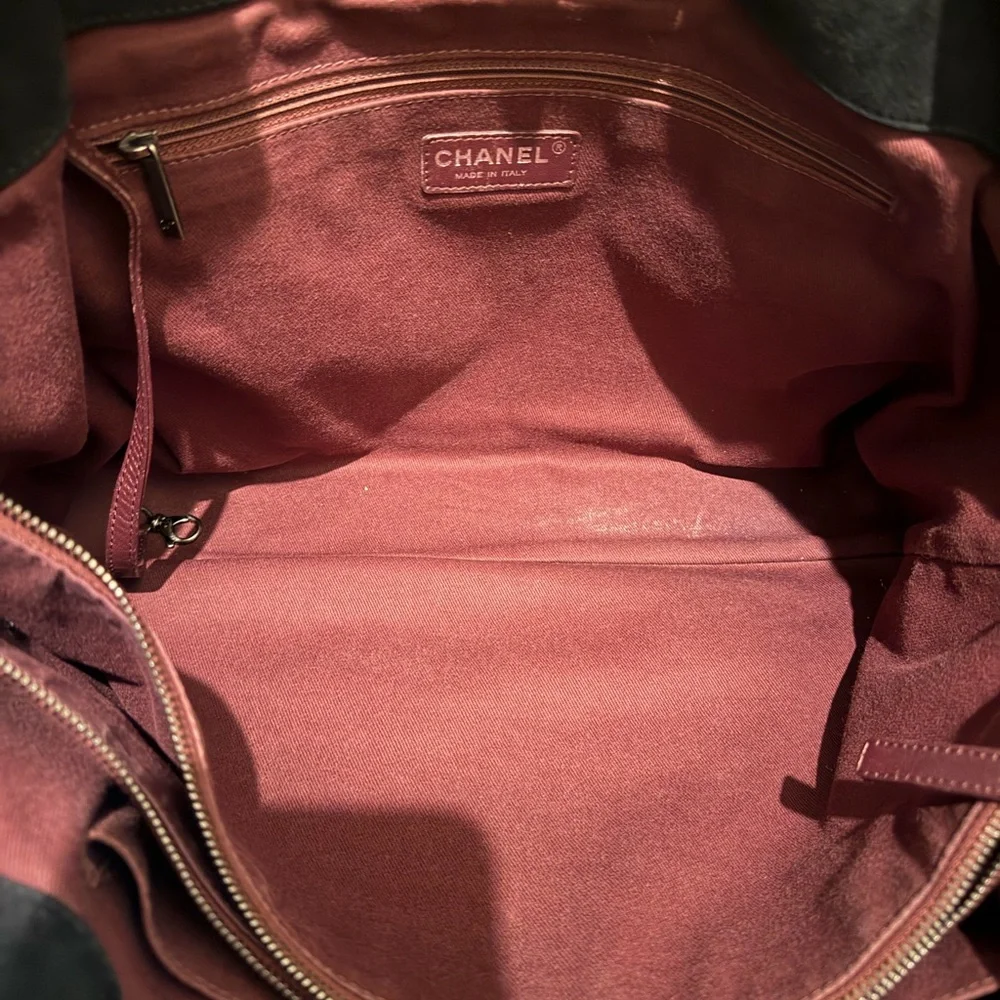 CHANEL le boy Tote - Picture 5 of 9